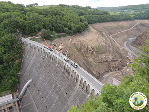 Vidange de la retenue hydroélectrique de Sarrans (2014)
