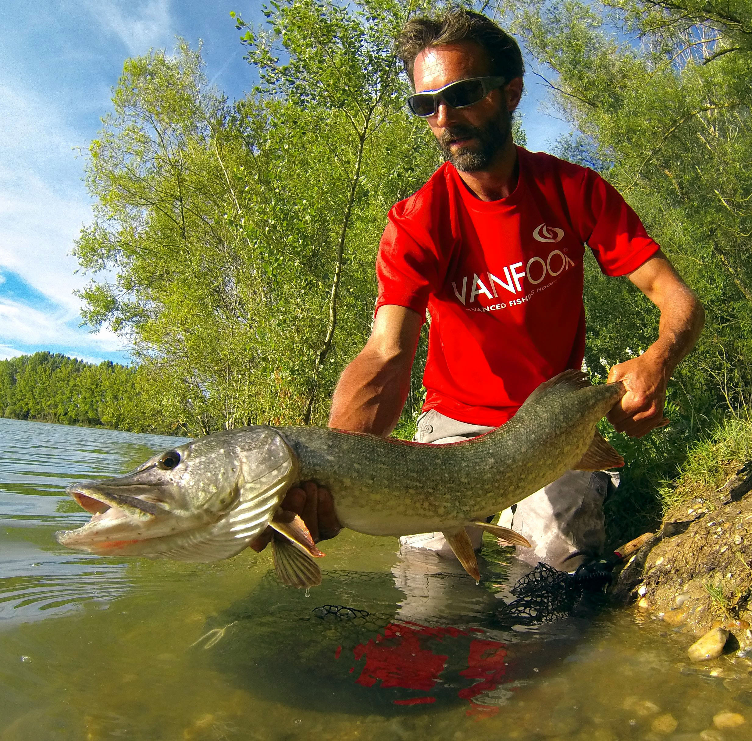 pêcheur et brochet